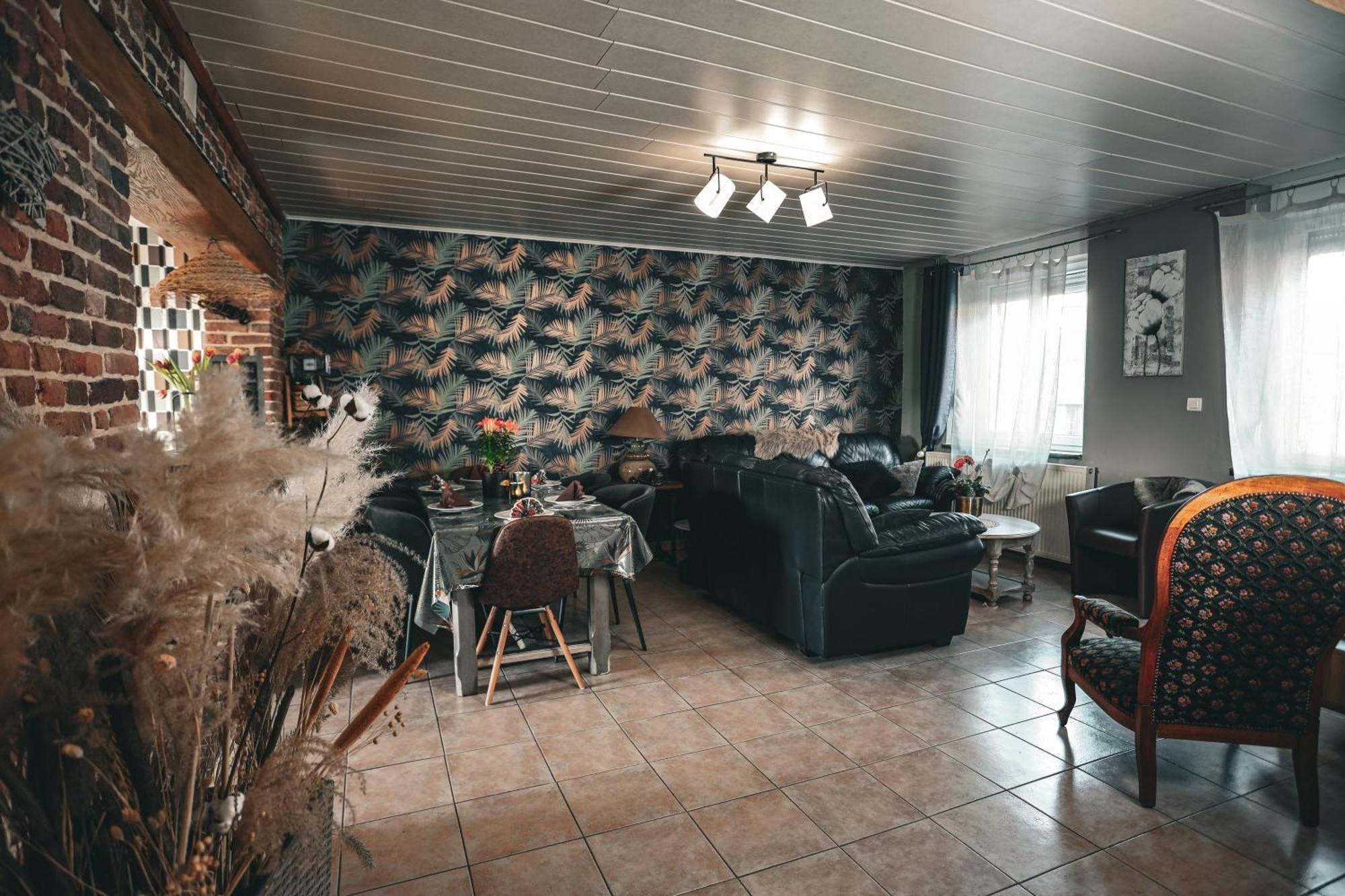 Gite , Au Dormeur Du Val Vireux-Wallerand Exterior foto